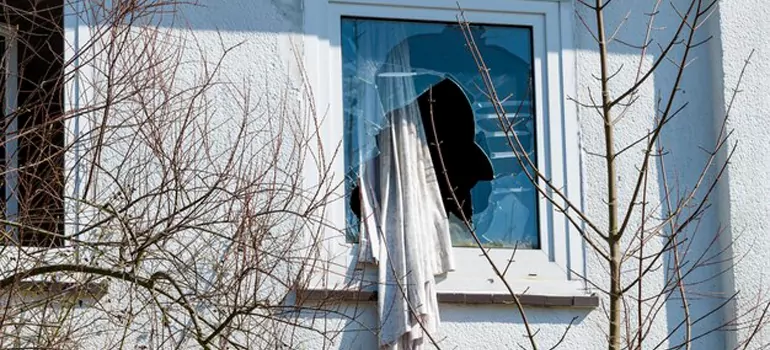 Storm Window Installation Contractors in Lake Butler, FL